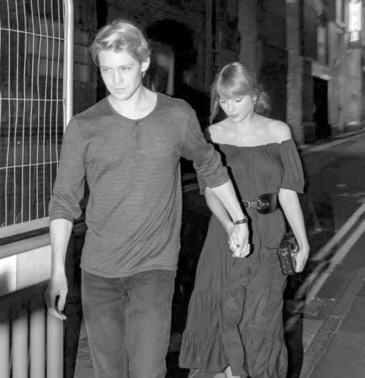 Novio de Taylor Swift revela por qué mantienen su noviazgo en privado