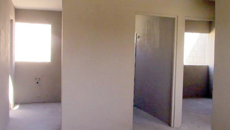Desmantelan vivienda en Guaymas Norte