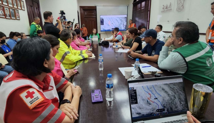 PREVENTIVAMENTE Suspenden actividades escolares