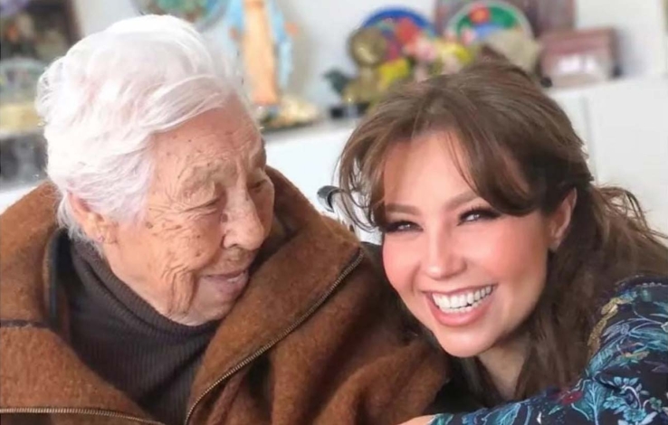 ¿Con cuánto cooperaría Thalía para gastos funerarios de su abuela Eva Mange?