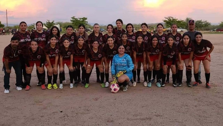 Gran torneo de Colibríes y Karen Sandoval