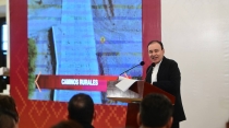 El gobernador Alfonso Durazo Destaca beneficios de concesionar carreteras