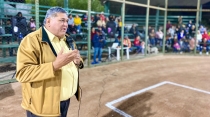 Inauguran el softbol municipal