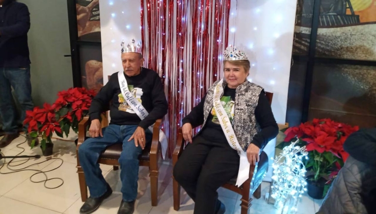 Coronan a reyes del Mufer
