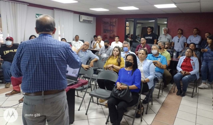 Instruyen sobre delitos cibernéticos