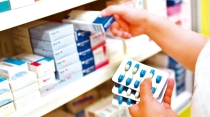Sujeto intenta robar en farmacia