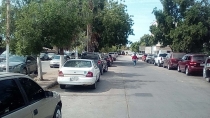 POR INTENTAR ABRIR CARRO Detienen a sujeto
