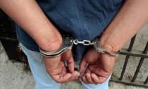 Arrestan a cinco infractores