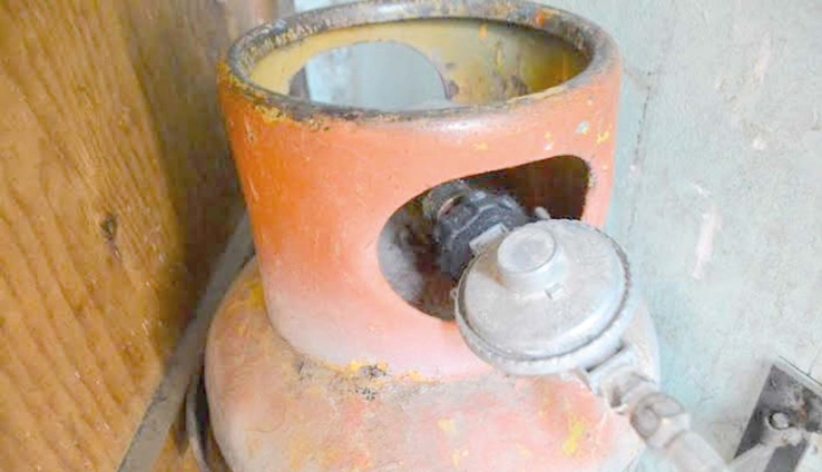 EN GUAYMAS NORTE Atienden fuga de gas