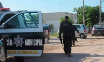 Colisionan autos en Guaymas Norte