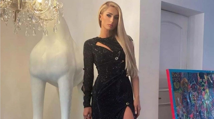 Paris Hilton planta a Joe Biden y a líderes mundiales