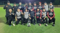 Gana Elegantes. Gran voltereta para el campeonato