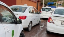 Reciben audios de amenazas Por seguridad, taxistas paran labores