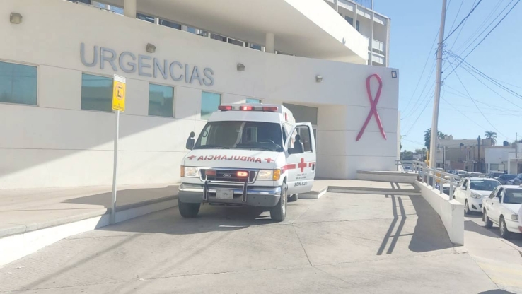 CHOQUE EN AVENIDA SERDÁN  Deja mujer lesionada