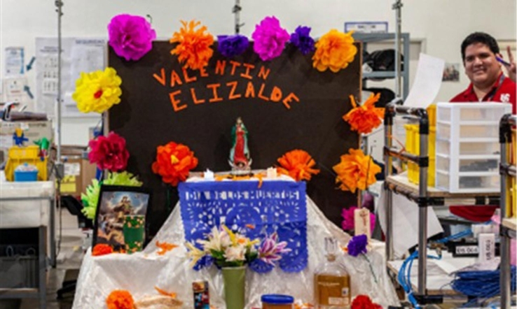 Concurso de Altares de Muertos en US Roca Fuerte