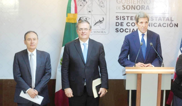 SE REÚNEN EL PRESIDENTE LÓPEZ OBRADOR Y JOHN KERRY   México y EU van contra cambio climático