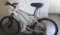 ABUSIVO SUJETO  Se apodera de una bicicleta