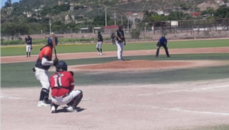 Sacan victoria Águilas y Gigantes