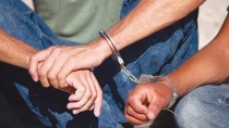 Arrestan a cinco infractores