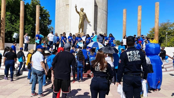 Realizan caminata para conmemorar el Día Mundial de la Concienciación del Autismo