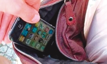 Reporta robo de celular y dinero en efectivo