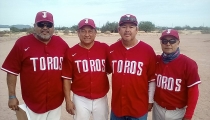 Embisten Toros a Bernal