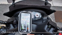 Por contestar el teléfono choca motociclista por alcance