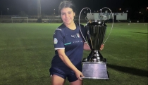 Pequeñas FC derrota a Peques FC. Las actuales campeonas se impusieron al son de 2 goles a 1.
