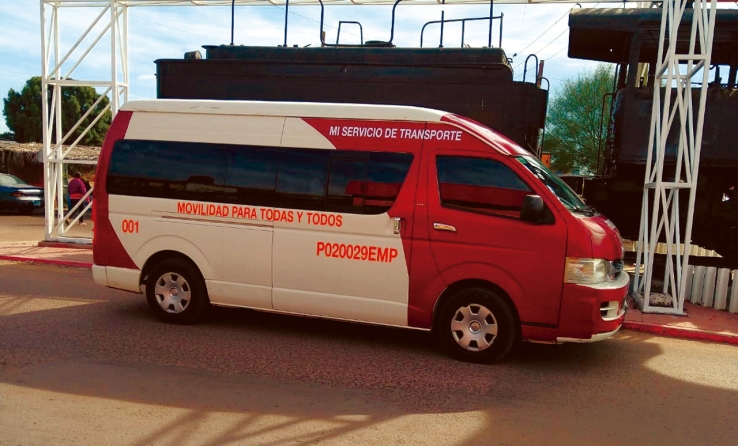 LA MINIVAN  Cubre la ruta “Bola”