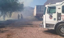 Sofocan incendio forestal