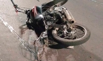 EN SAN VICENTE  Choca motocicleta contra taxi