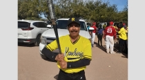 Reynaldo Ayala, edición de La Polilla