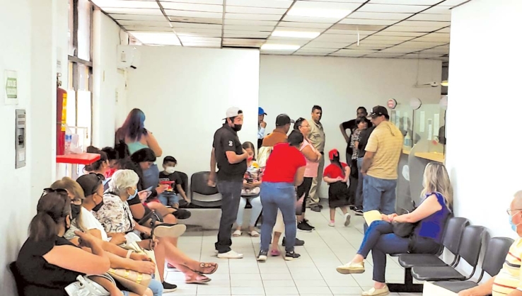 Pésima atención en Registro Civil de Guaymas