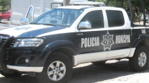 AL SUR DE EMPALME  Dejan cuerpo decapitado en puente