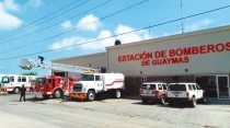EN EL FRACCIONAMIENTO NIZA  Se incendia vivienda