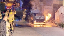 Se registra incendio de vehículo