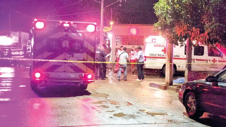 Ejecutan a mujer en Rastro Playa
