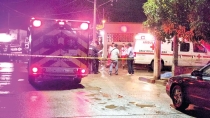 Ejecutan a mujer en Rastro Playa