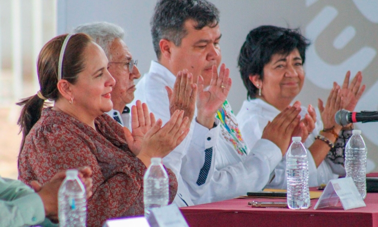 Solicita alcaldesa Karla Córdova apoyo a AMLO
