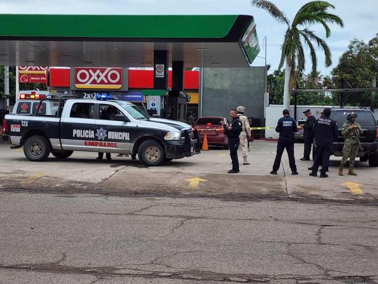 Acribillan a joven conductor