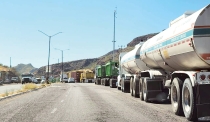TRAS BLOQUEO DE VIALIDADES Y PARO DE LABORES  Logra Sutspes acuerdos con Estado