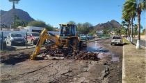 Siguen sin clases por derrame de aguas negras