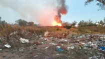 EN SAN VICENTE  Acuden a incendio de maleza y basura