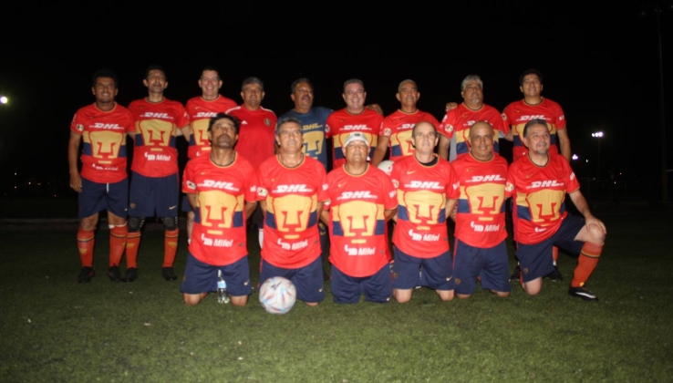 Pumas aprovechan y ganan