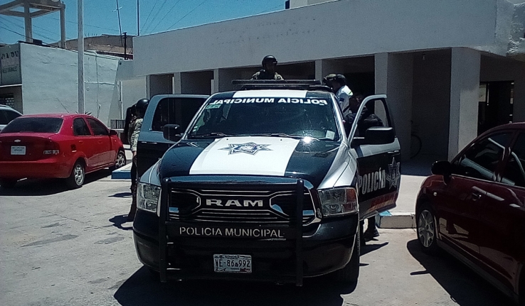 Vecinos reportan a sujeto de querer dañar vivienda