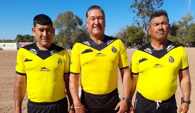 Solicitan aumento de salario árbitros de Guaymas