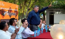 ALCALDE LUIS FUENTES  Atestigua graduación de alumnos de Icatson