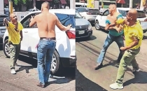 Intercambian golpes conductores de carro y bicicleta