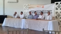 Reconocen trayectoria