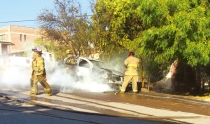 Se incendia vehículo en el sector Centro